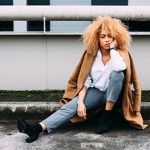 Writing Your Own Recommendations: Right or Wrong?